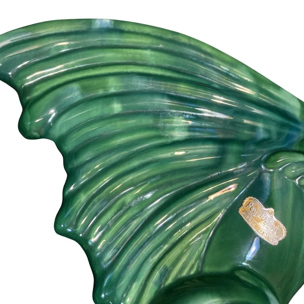MCM ROYAL HAEGER R271 USA Fish Vase - Vintage - Has Label - NO CHIPS/CRACKS